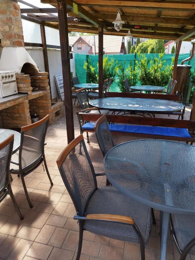 Toscana Lakeside Apartments I - II Family Friend Шиофок Экстерьер фото