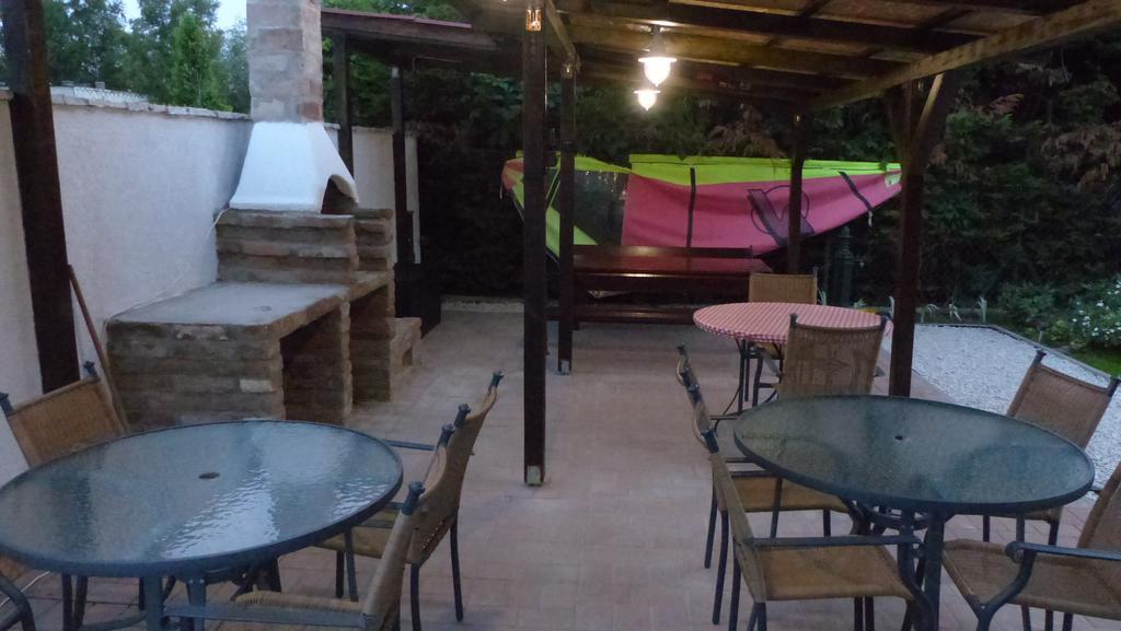 Toscana Lakeside Apartments I - II Family Friend Шиофок Экстерьер фото