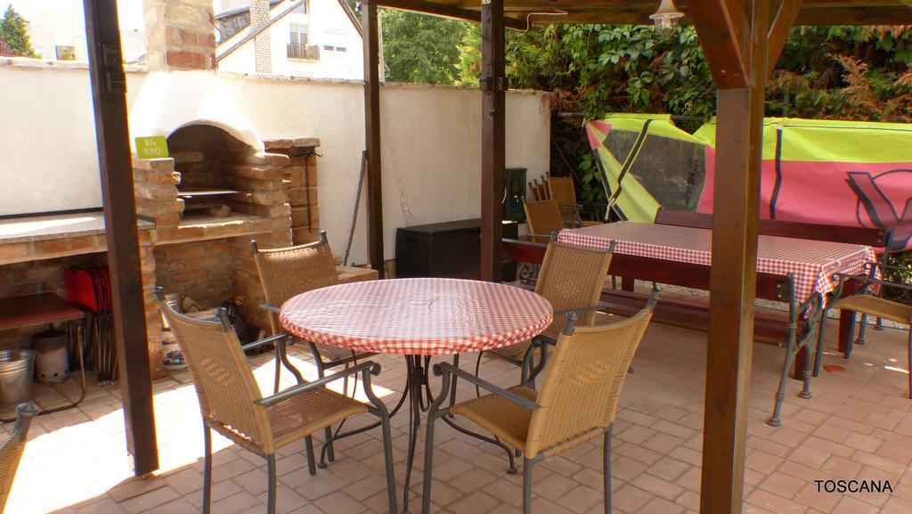Toscana Lakeside Apartments I - II Family Friend Шиофок Экстерьер фото